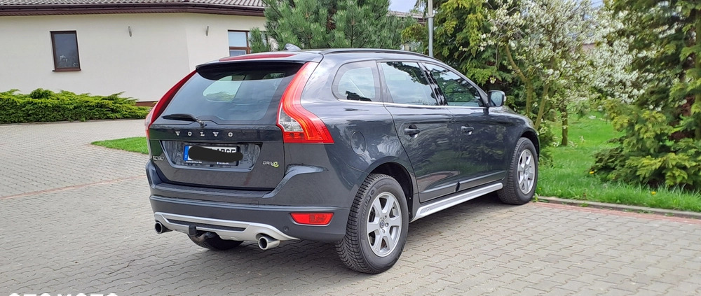 Volvo XC 60 cena 52900 przebieg: 235000, rok produkcji 2011 z Stepnica małe 137